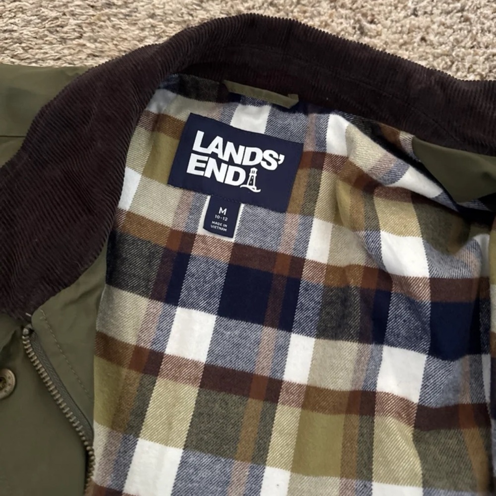Land’s End Women's Waxed Cotton Utility Barn Coat in Country Green 
size Medium - Picture 9 of 12